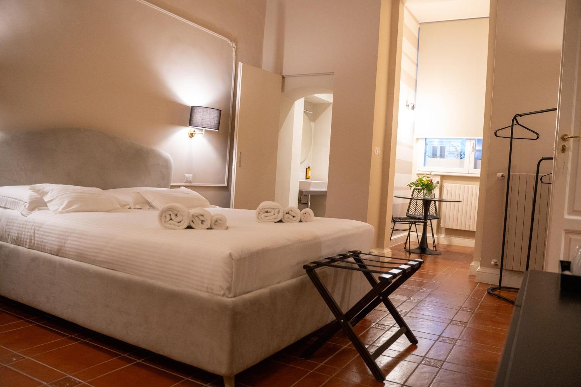 Casa Almika Principe Amedeo Otel Bari Dış mekan fotoğraf