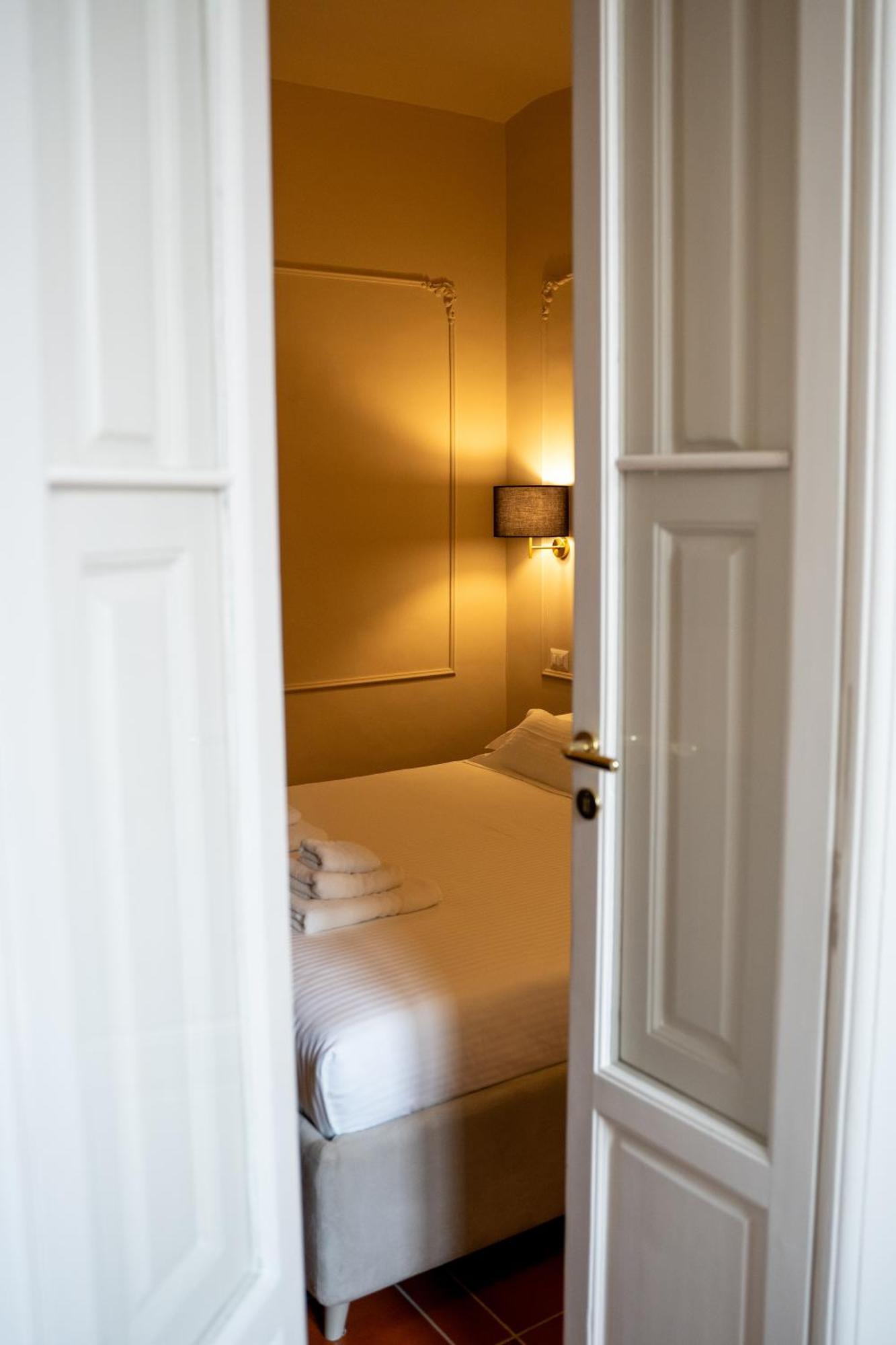 Casa Almika Principe Amedeo Otel Bari Dış mekan fotoğraf